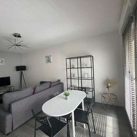City & Cosy, Lyon Charcot- Wifi - Lave Linge - Balcon - Parking ภายนอก รูปภาพ