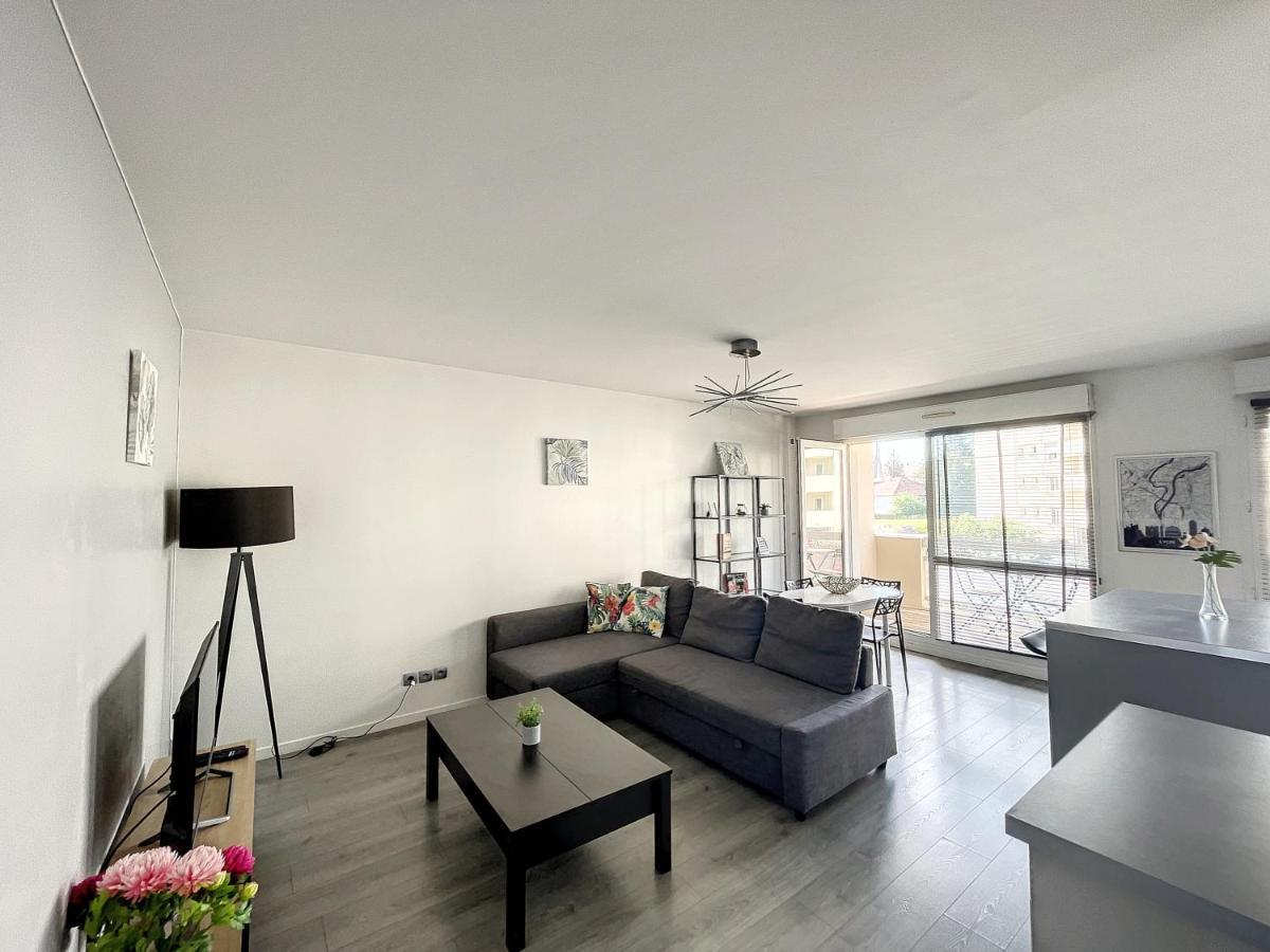City & Cosy, Lyon Charcot- Wifi - Lave Linge - Balcon - Parking ภายนอก รูปภาพ