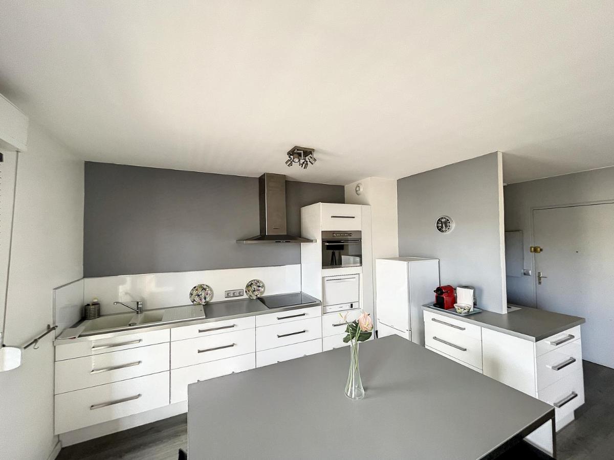 City & Cosy, Lyon Charcot- Wifi - Lave Linge - Balcon - Parking ภายนอก รูปภาพ