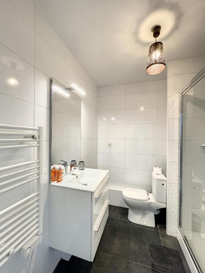 City & Cosy, Lyon Charcot- Wifi - Lave Linge - Balcon - Parking ภายนอก รูปภาพ