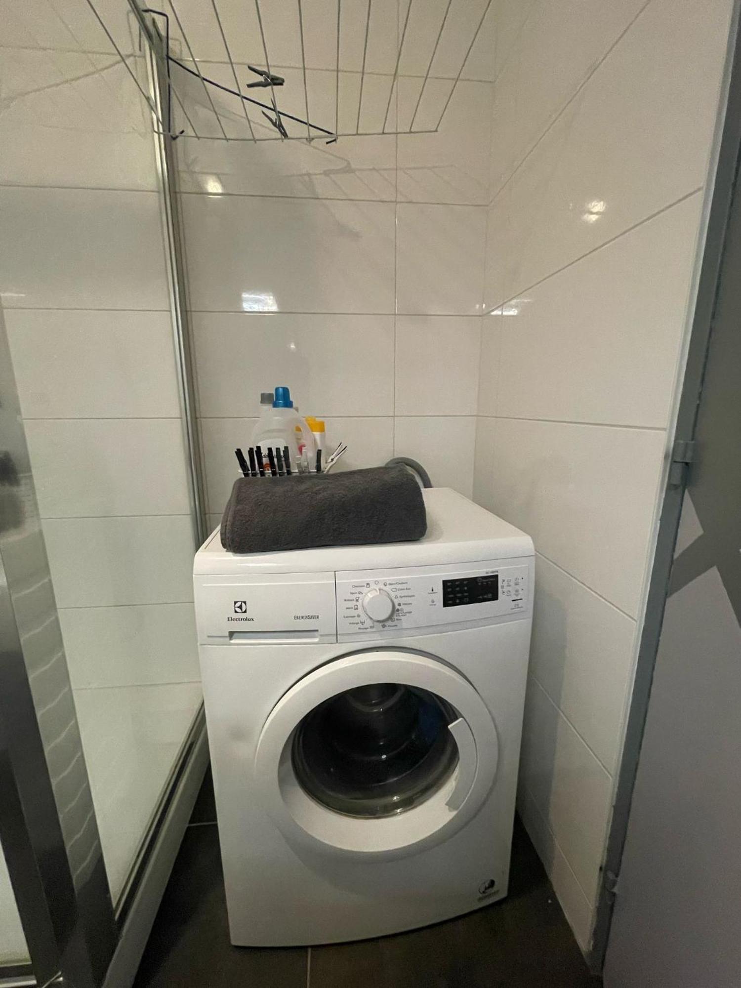 City & Cosy, Lyon Charcot- Wifi - Lave Linge - Balcon - Parking ภายนอก รูปภาพ
