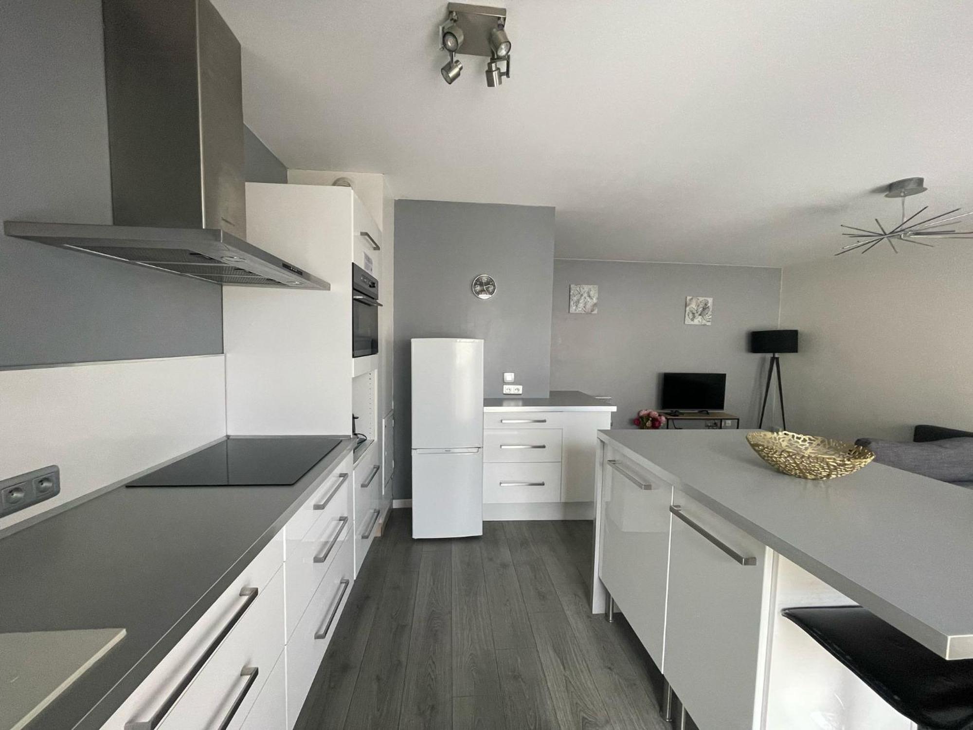 City & Cosy, Lyon Charcot- Wifi - Lave Linge - Balcon - Parking ภายนอก รูปภาพ
